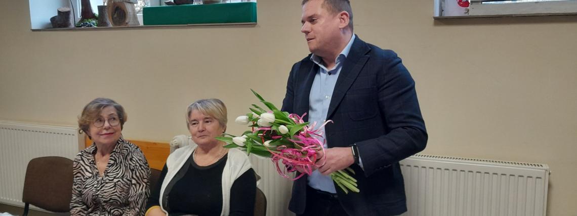 Dzień Kobiet w Klubie Seniora